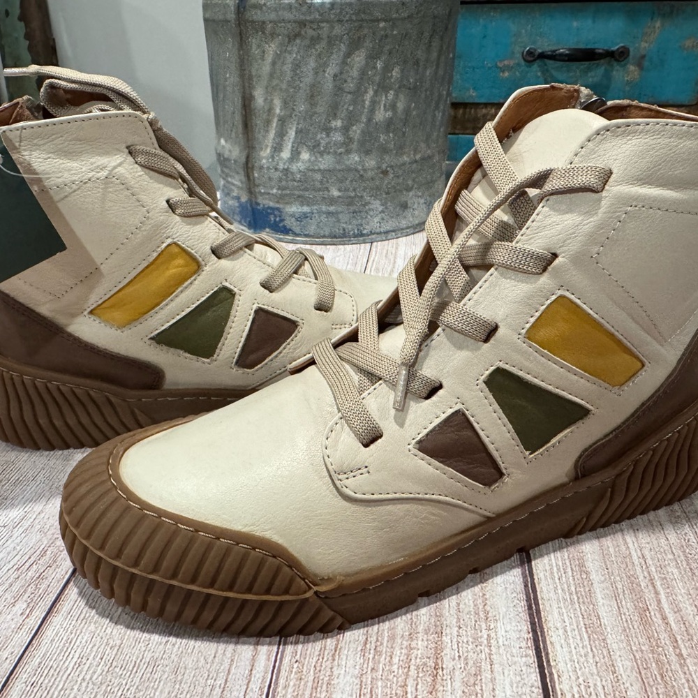 Spring Step Cream and Brown High-Top Sneakers